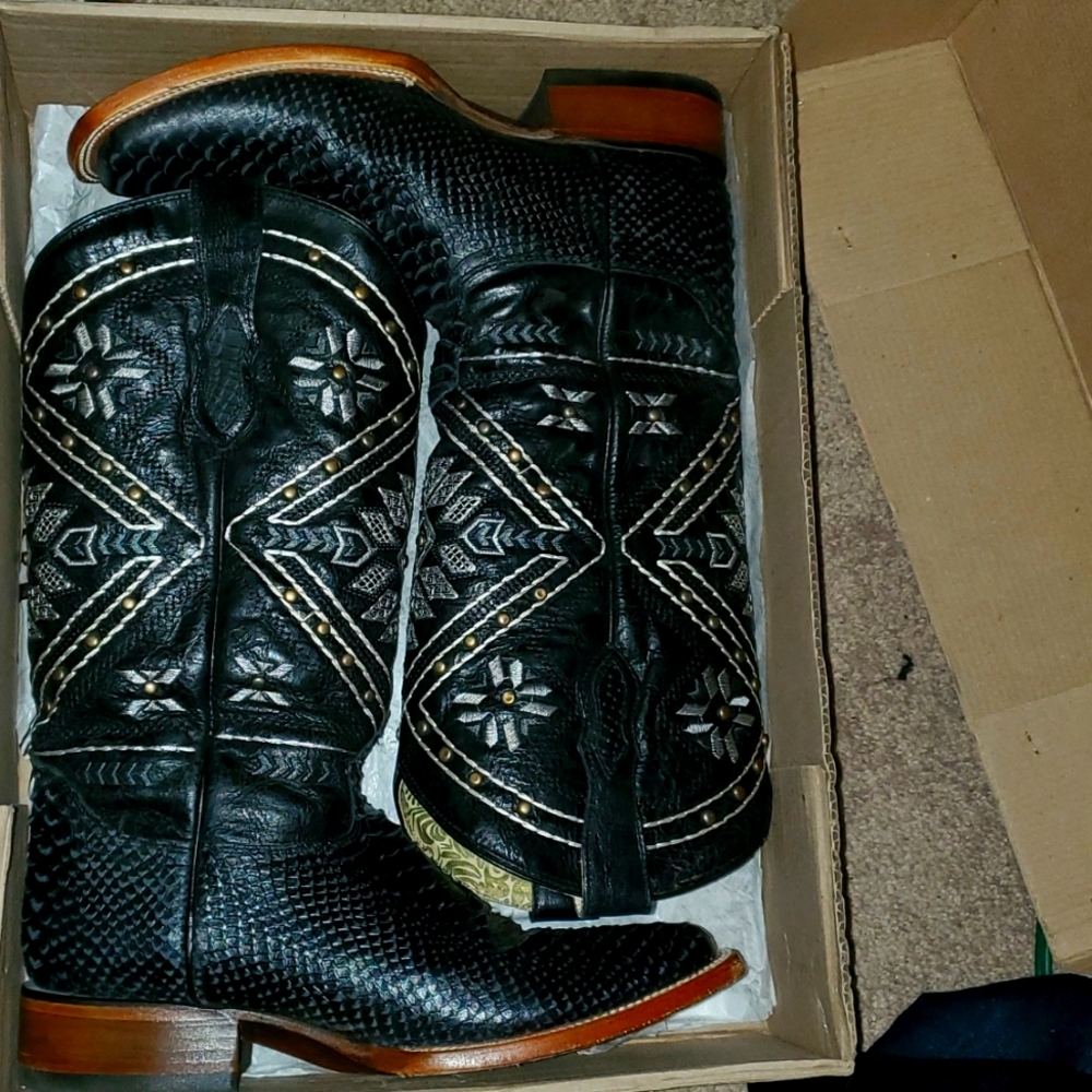 Cowboy boots
